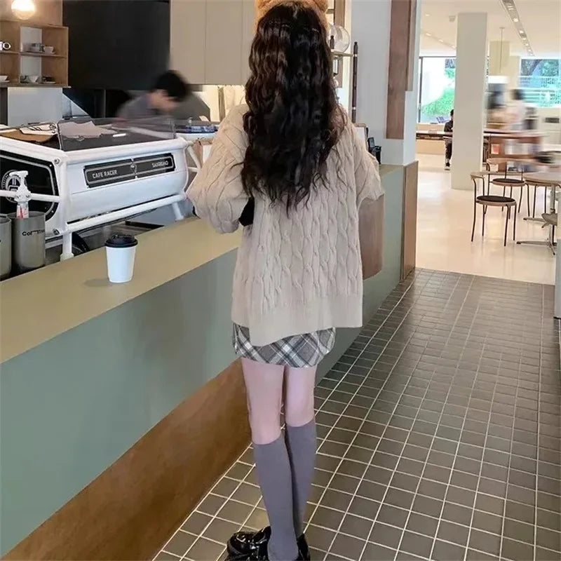 Korean Fashion Female Red Knitted Cardigan Sweater Lazy Wind Loose Cardigans Coat Spring Autumn Casual Thicken Sweater Jacket