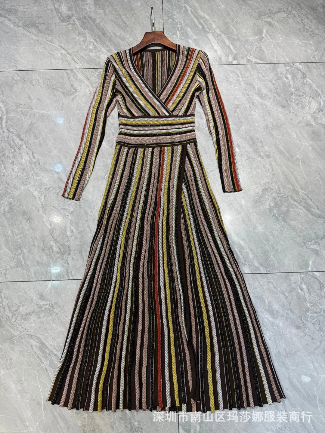 QMQA Fashion Women's Gradient Stripes Design Dresses V Neck High Waist Long Sleeve Elegant Party Dress Female Spring New 1A116